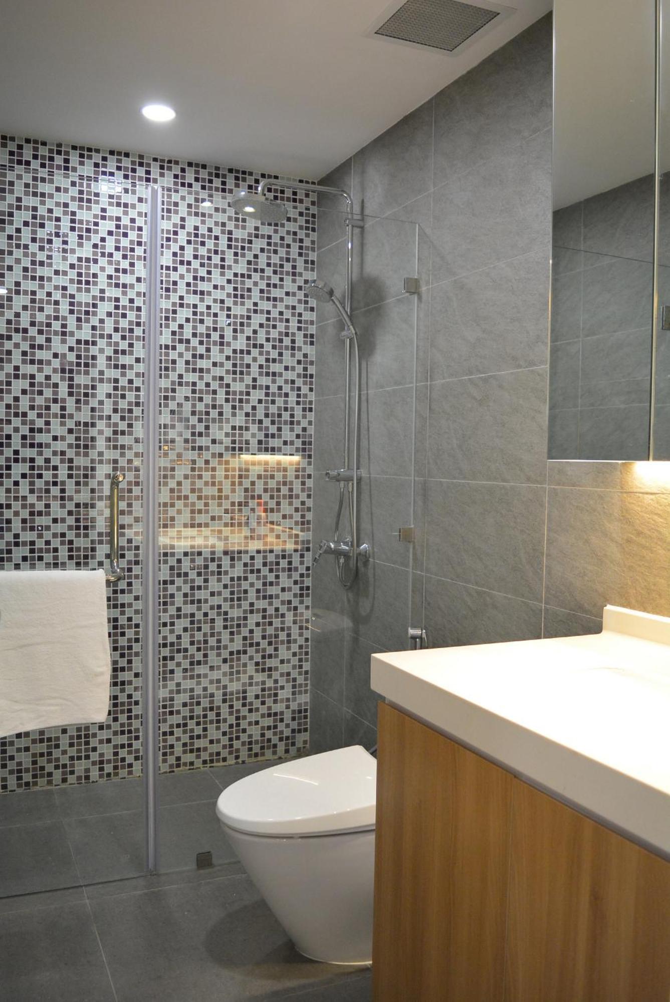 Republic Saigon Airport Aparthotel 5*