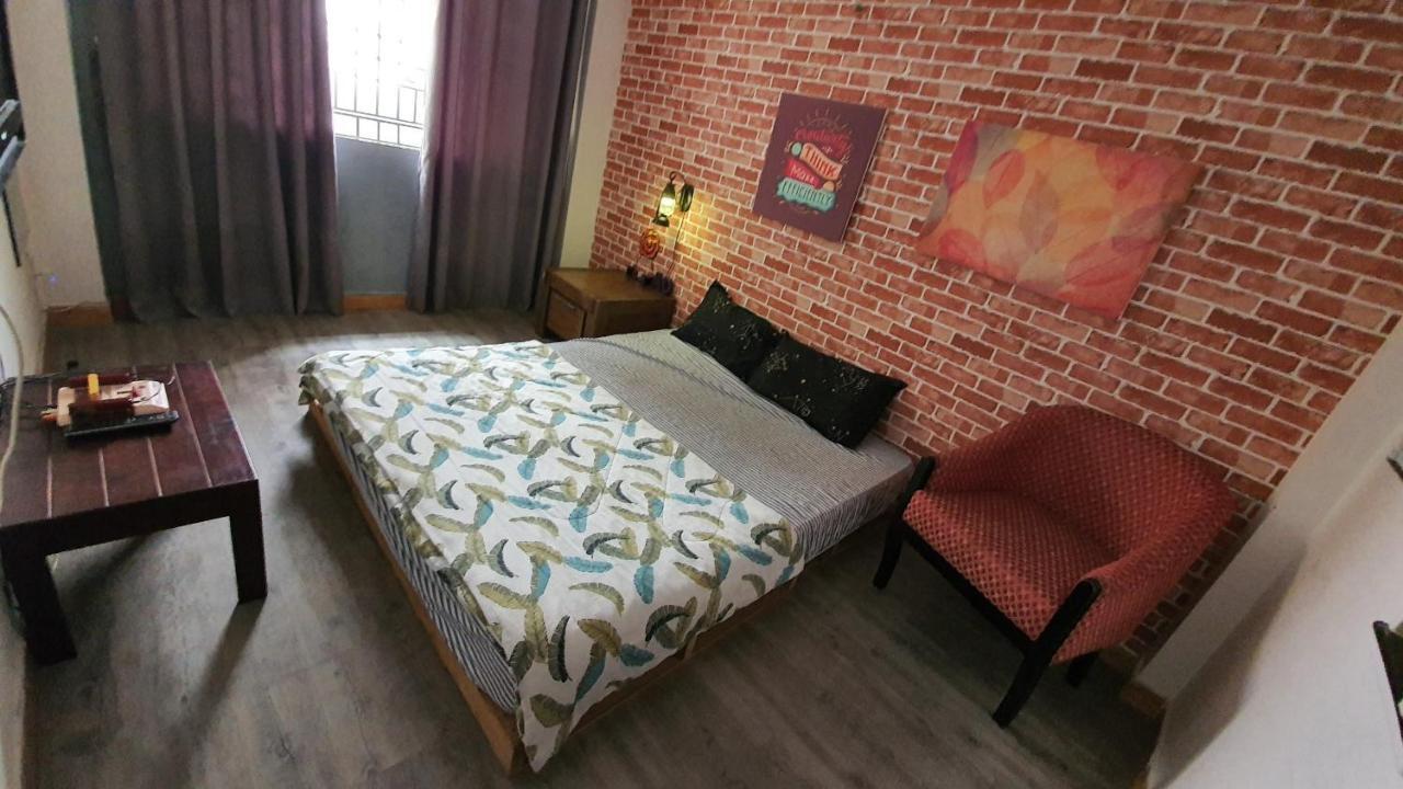 F5 House Homestay