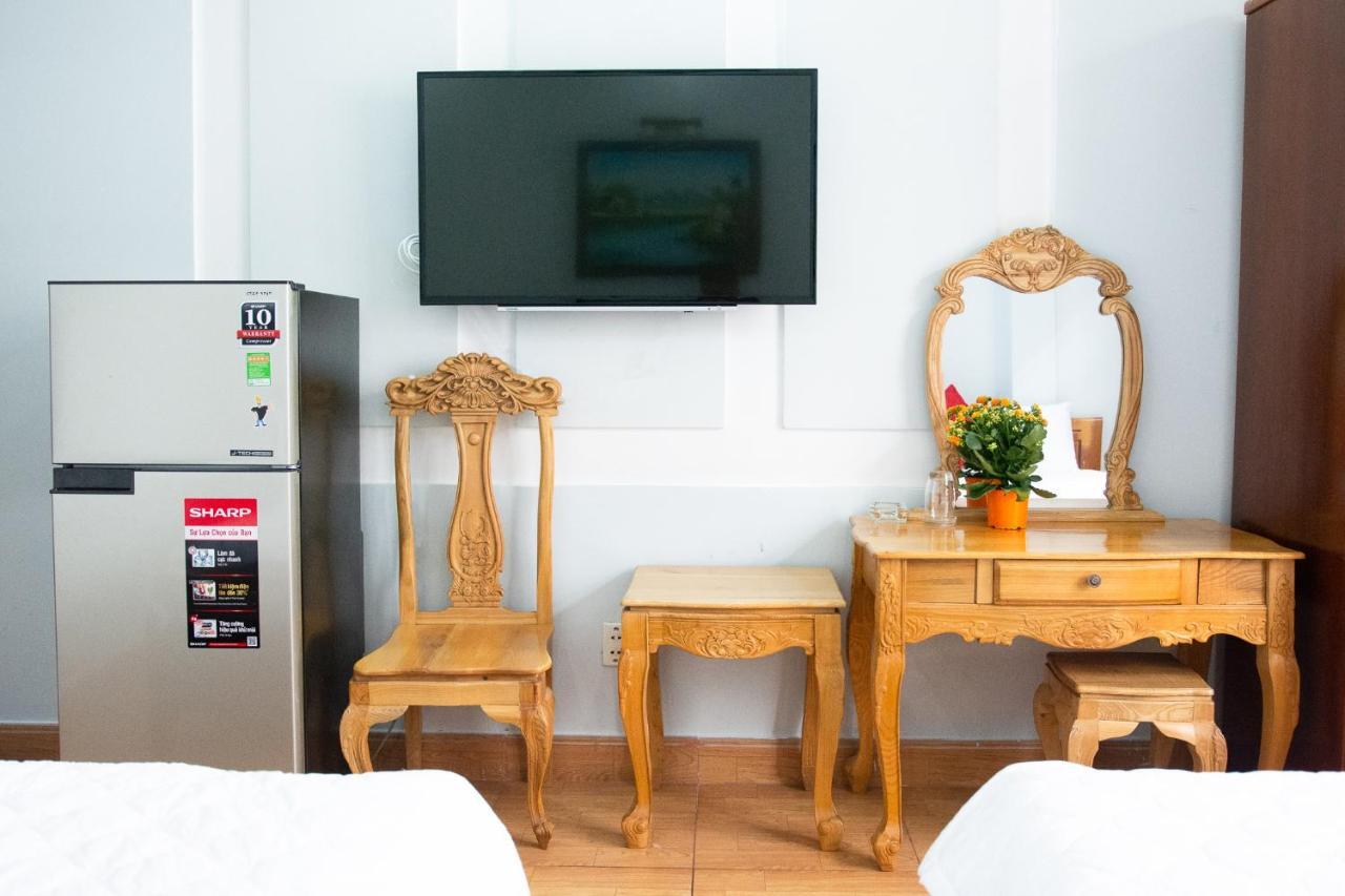 Hong Ha - Dai Truyen Hinh Htv Hotel