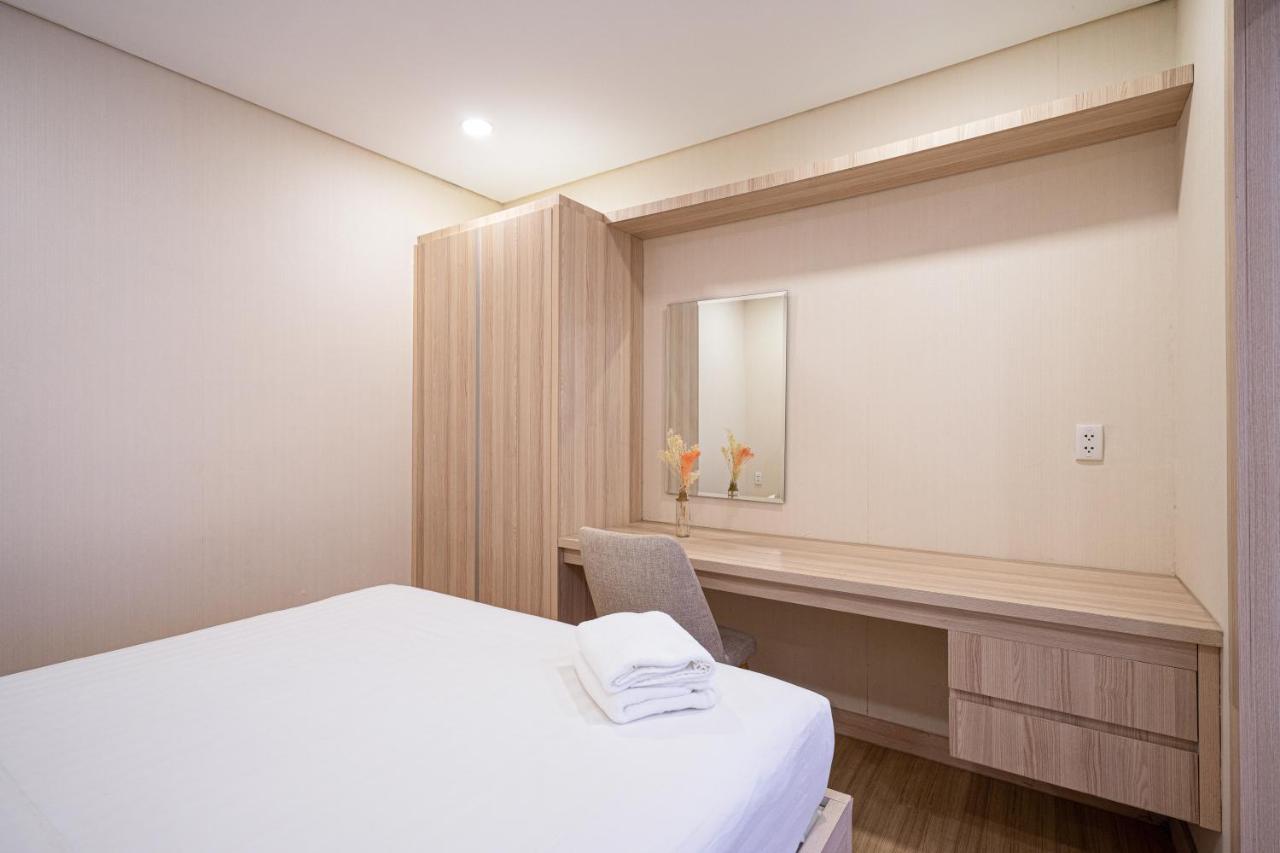 Aparthotel Luxy Park & - Notre Dame 3*