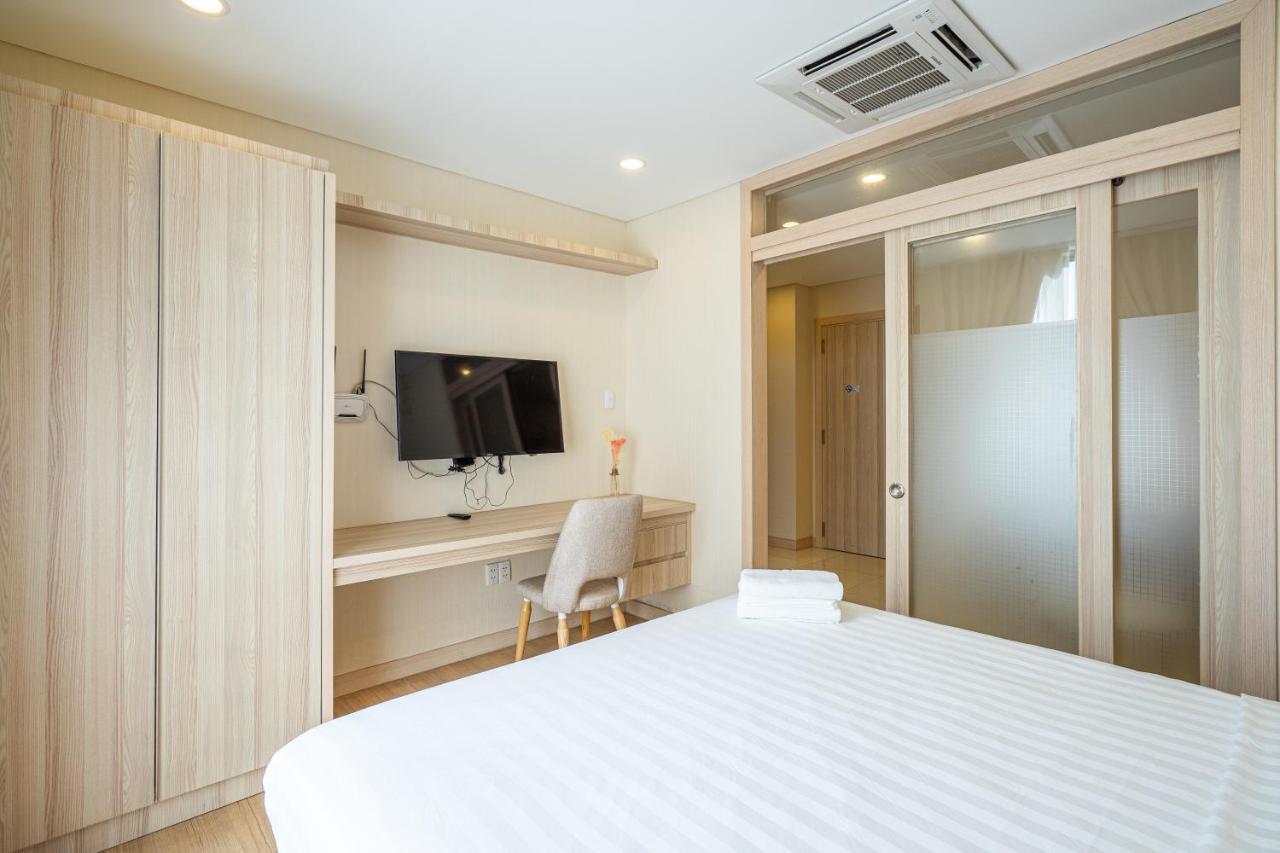 Luxy Park & - Notre Dame Aparthotel 3*