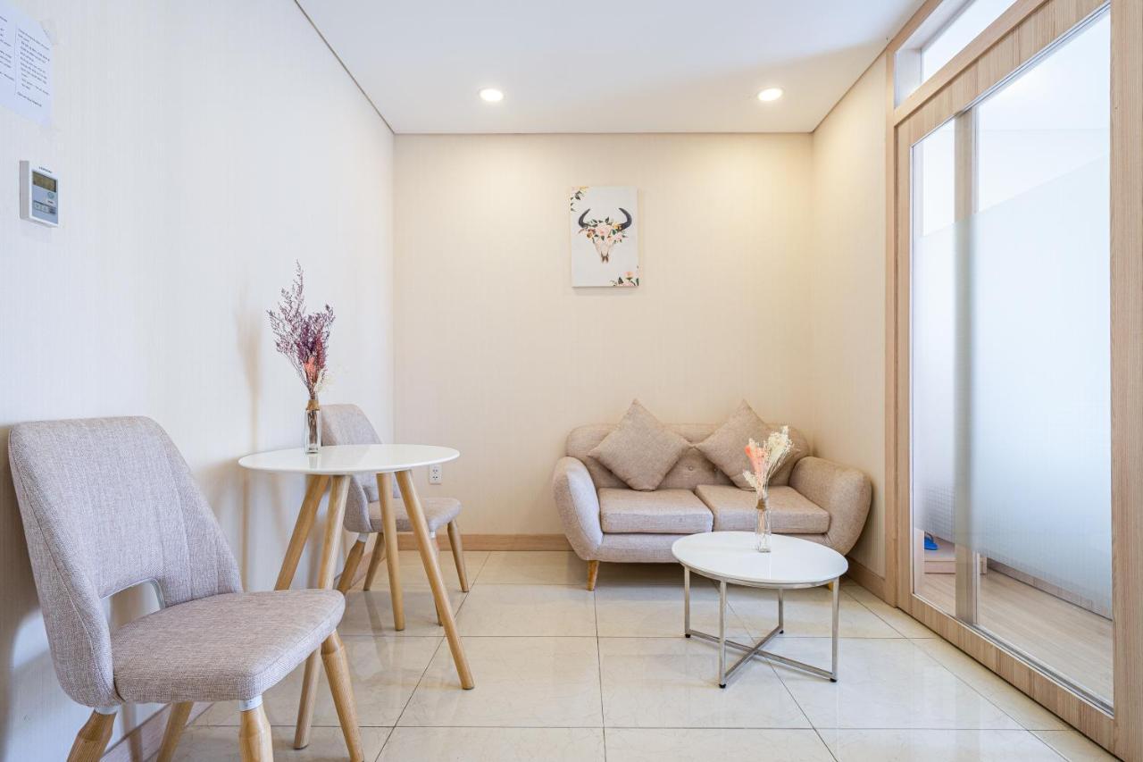 Express By M Village Nguyen Binh Khiem Ho Chi Minh City