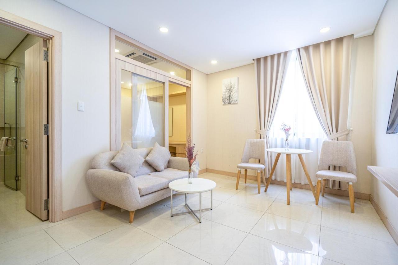 Aparthotel Luxy Park & - Notre Dame 3*