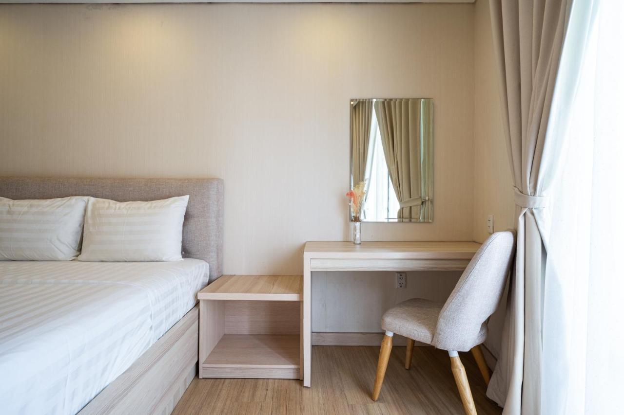 Luxy Park & - Notre Dame Aparthotel 3*