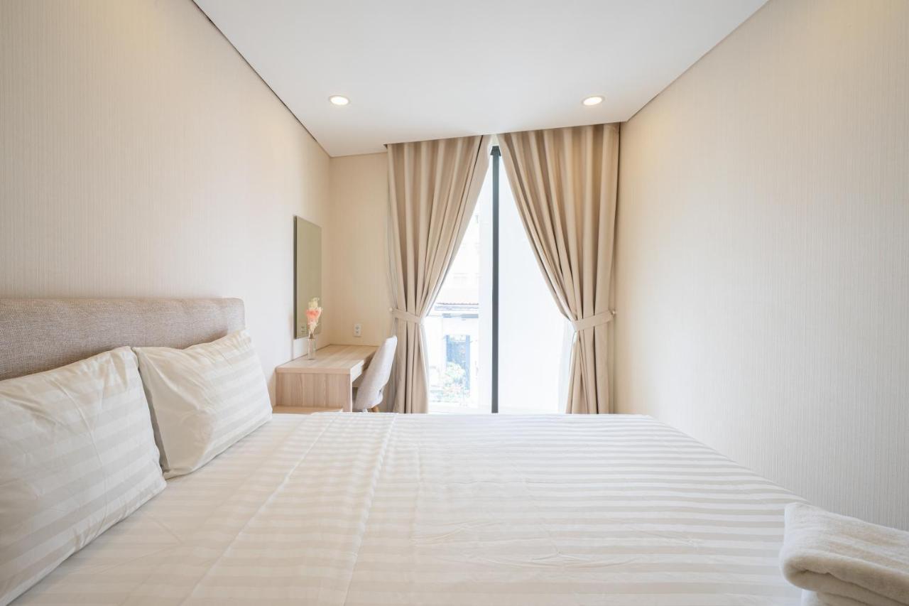 Express By M Village Nguyen Binh Khiem 3*