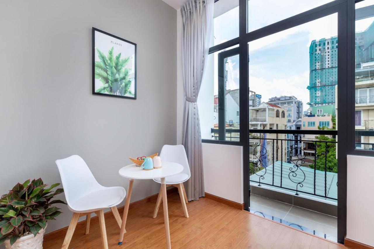 Cozrum Homes Ly Chinh Thang *