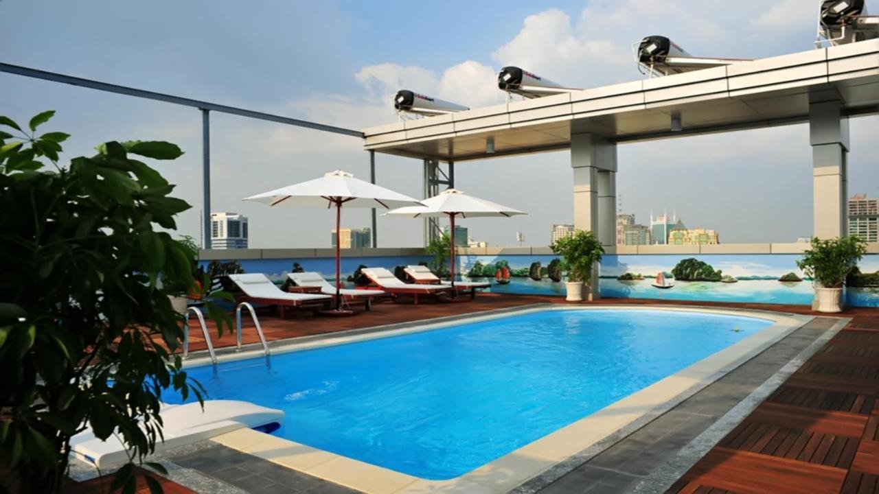 Golden Saigon 4*