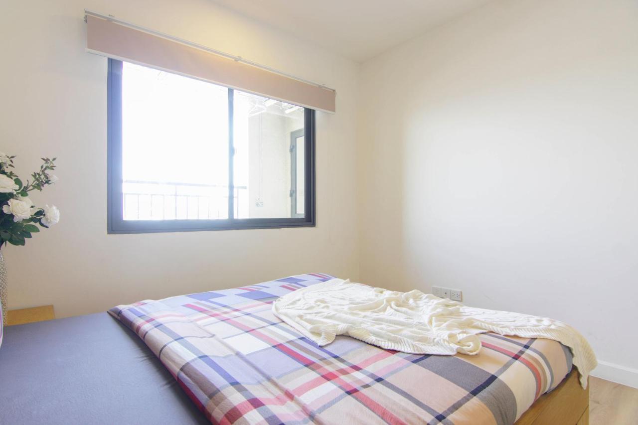 Apartment Icon 56 - Free Rooftop Pool Gym 6 Near Ben Thanh Market Ho Chi Minh City