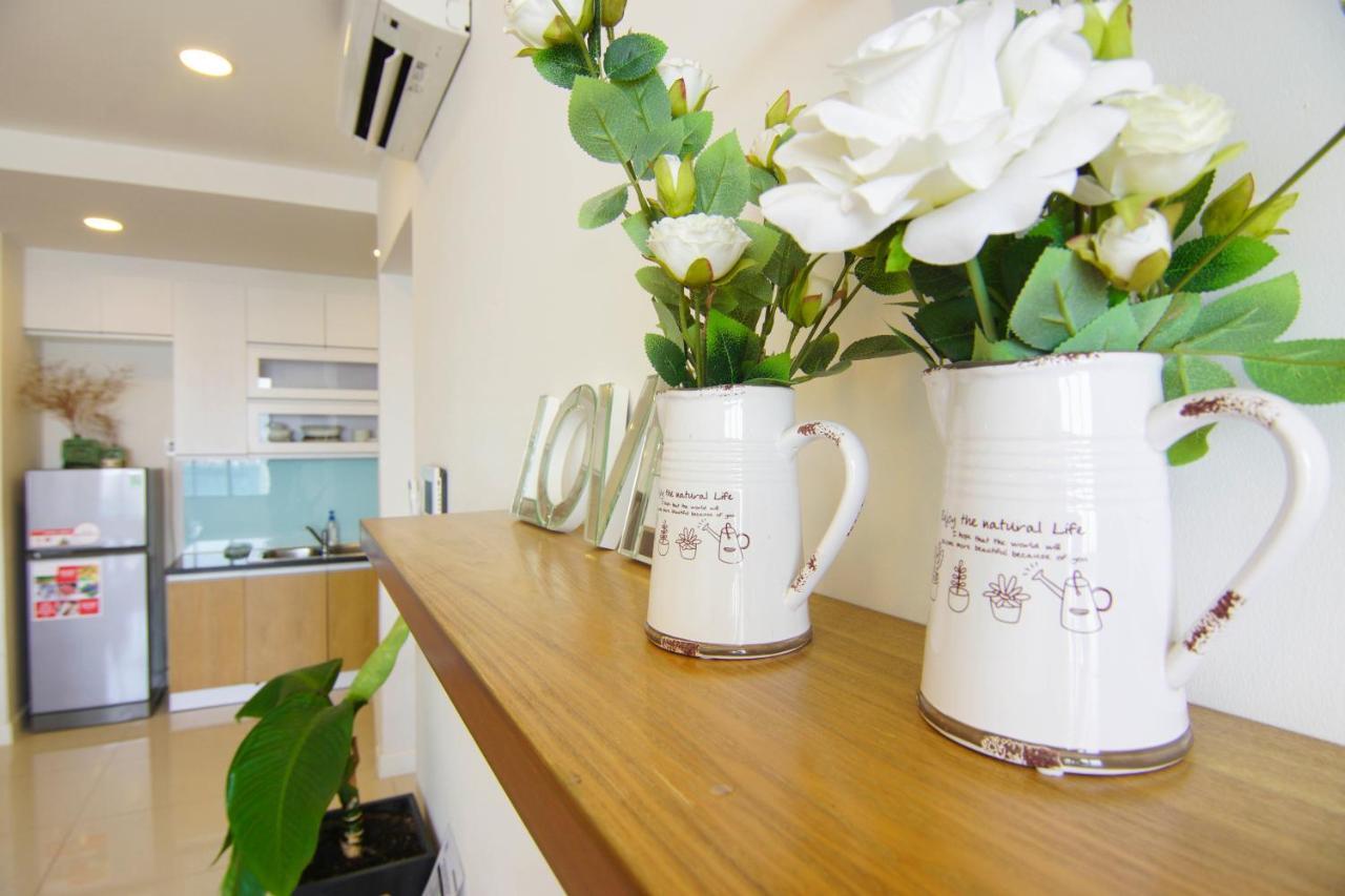 Icon 56 - Free Rooftop Pool Gym 6 Near Ben Thanh Market * Ho Chi Minh City