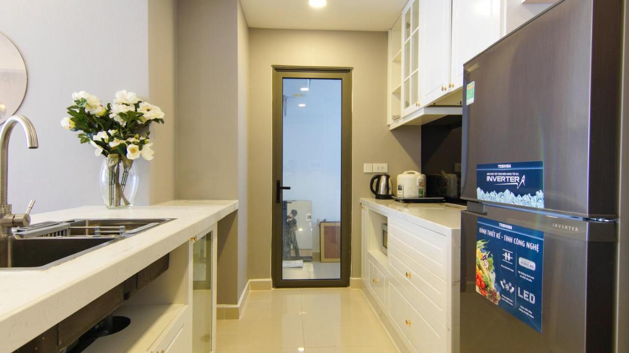 Icon 56 - Free Rooftop Pool Gym 6 Near Ben Thanh Market Apartment *