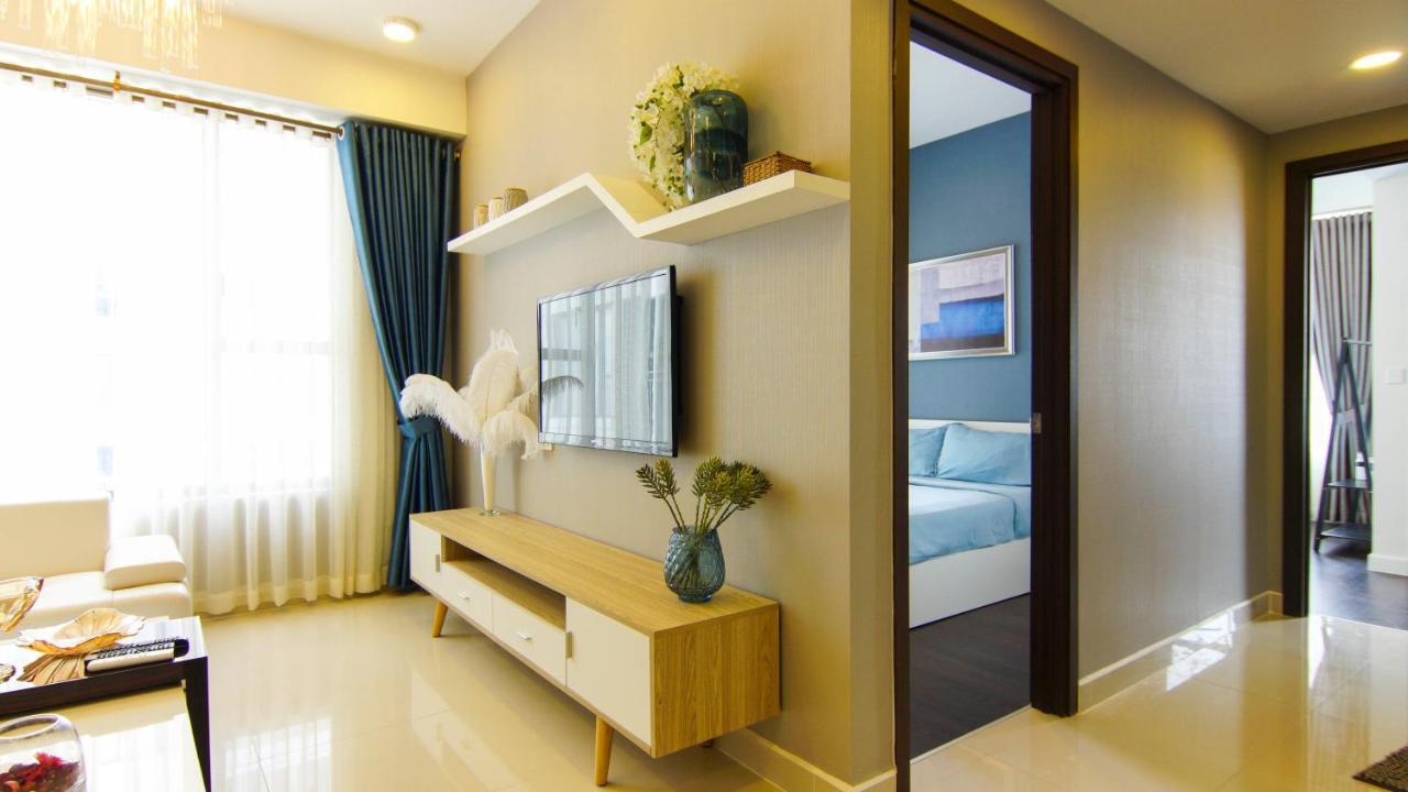 Icon 56 - Free Rooftop Pool Gym 6 Near Ben Thanh Market Apartment *