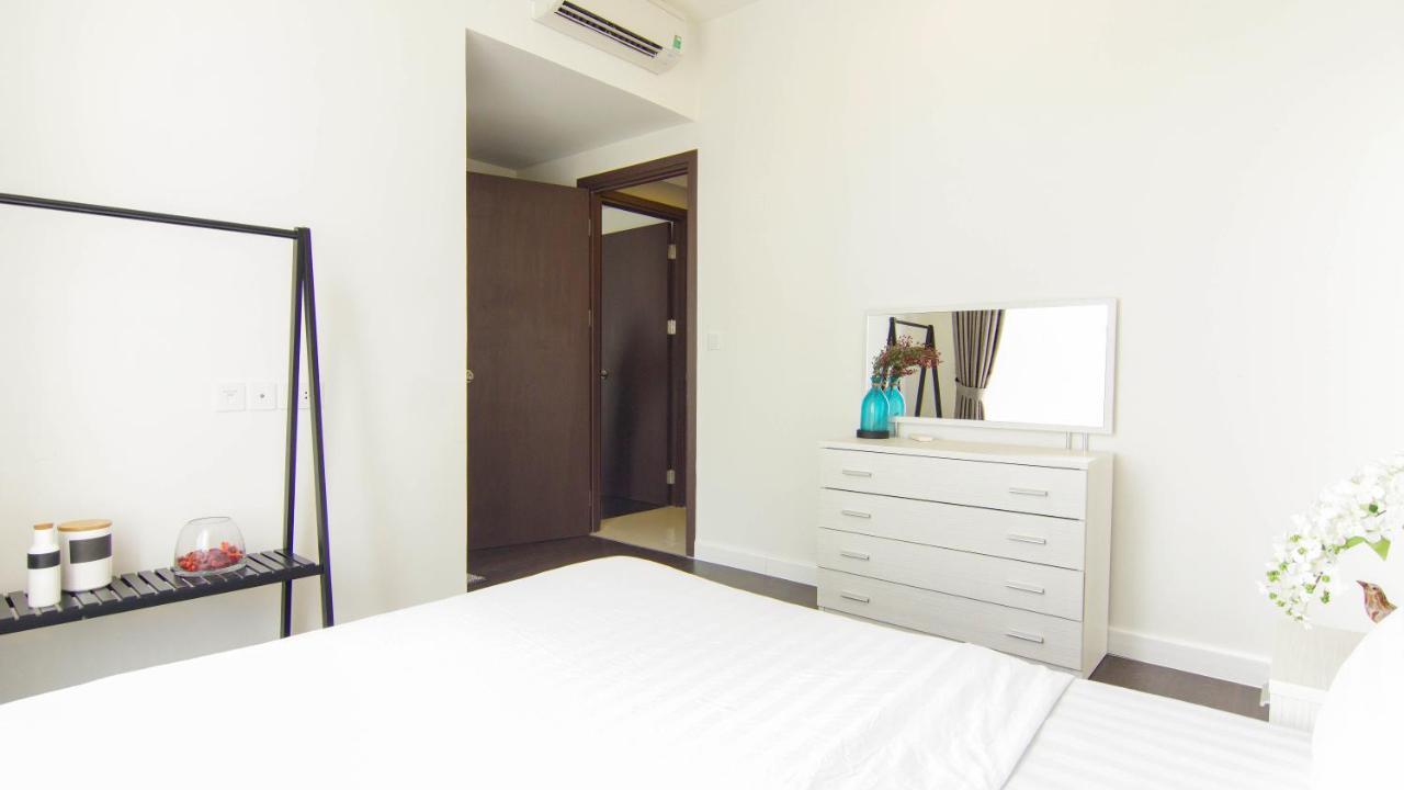 Icon 56 - Free Rooftop Pool Gym 6 Near Ben Thanh Market Apartment