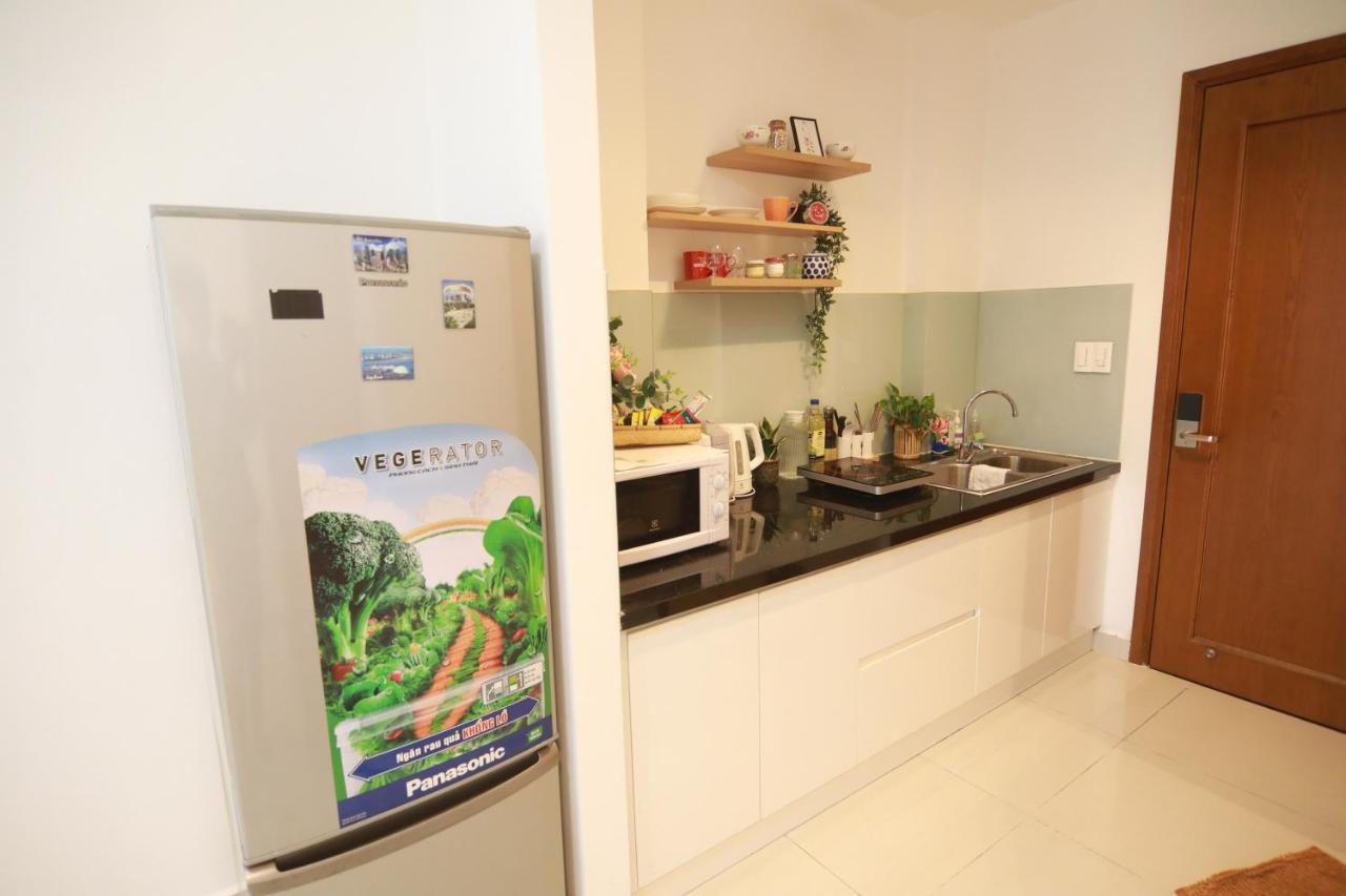 Jolie - 5b Pho Quang - Sky Center Apartment