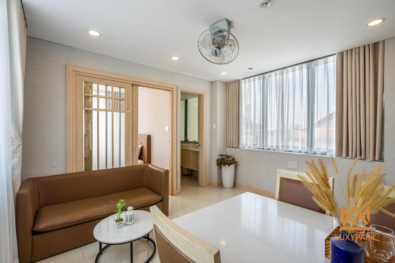 Khách Sạn&căn Hộ Luxy Park-trung Tâm Thành Phố 3* TP. Hồ Chí Minh