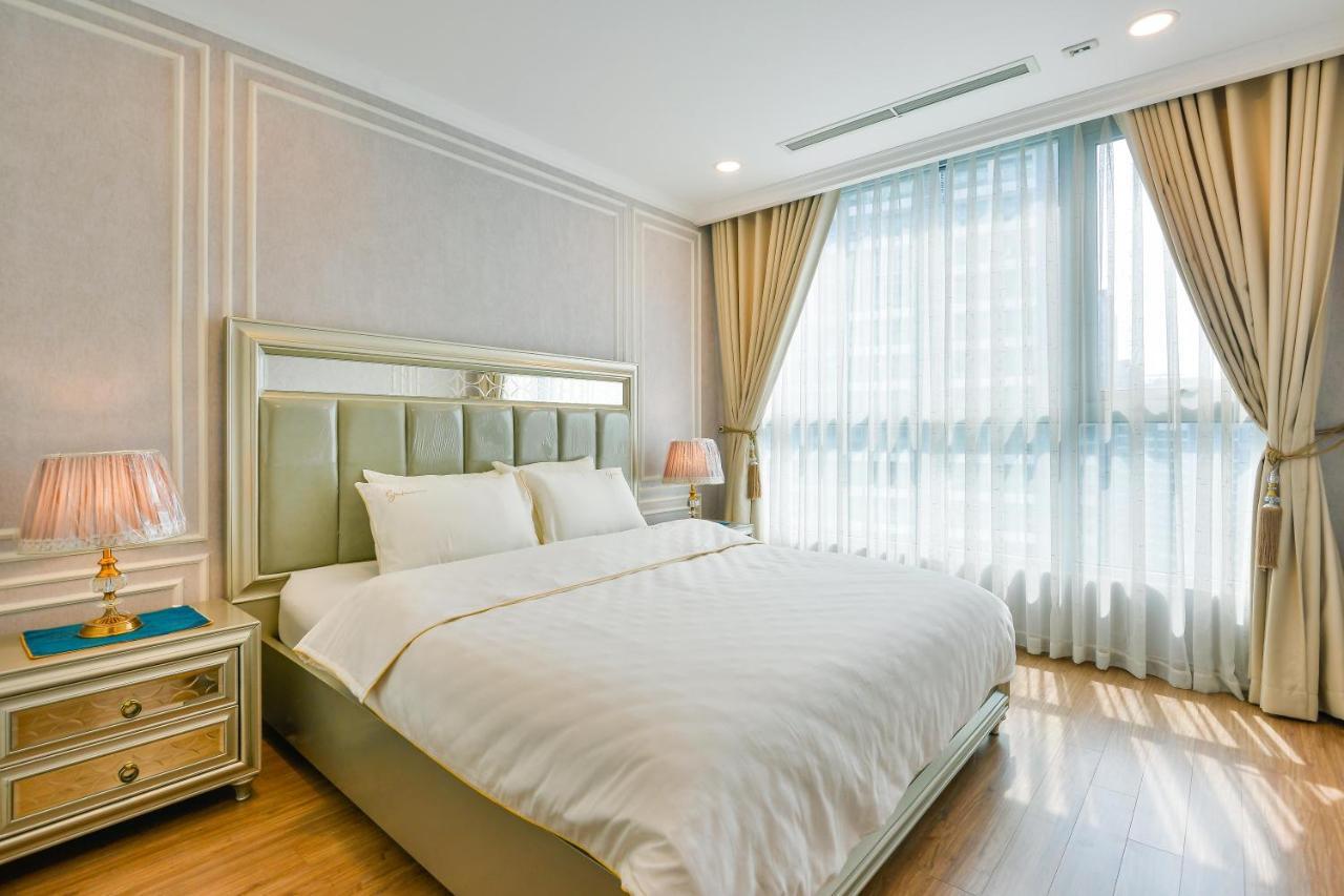 Vinhomes Park Landmark 1 * Ho Chi Minh City