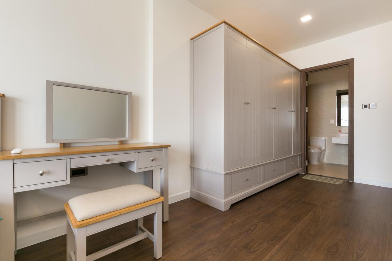 Moon Light Apartment