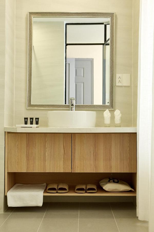 8b Aparthotel 3*