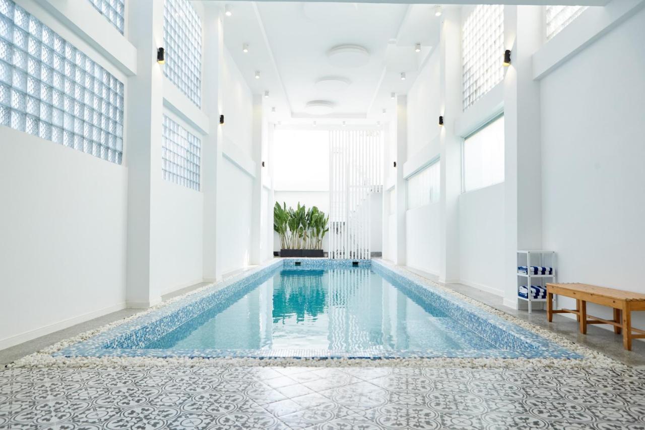 8b 3* Bandar Ho Chi Minh