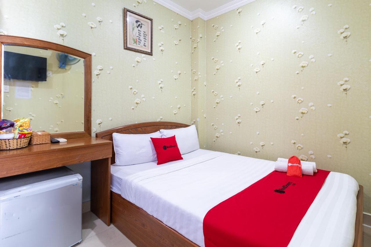 Reddoorz Nam Bac Phan Dang Luu Phu Nhuan Hotel 2*