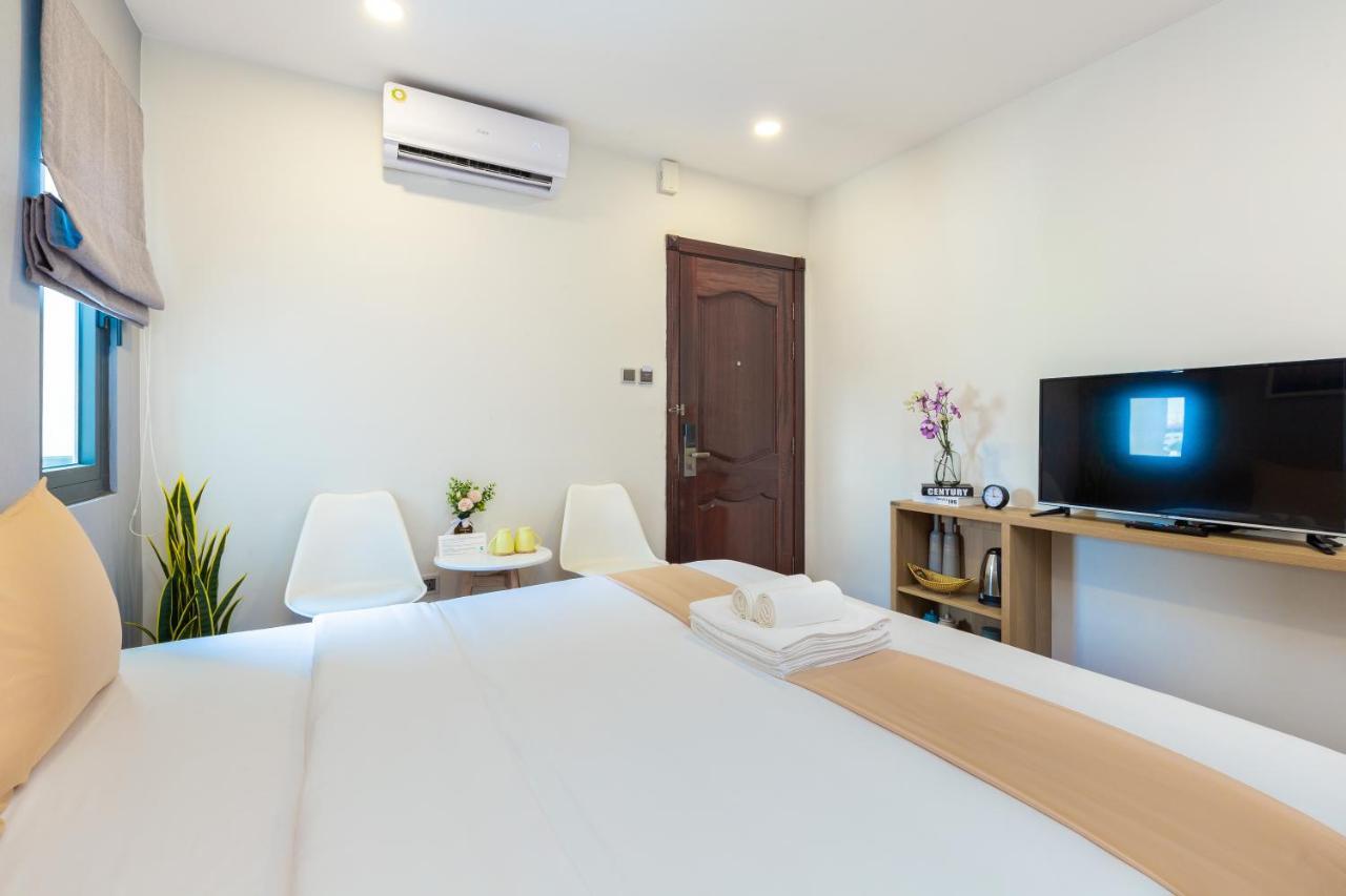Cozrum Lux 3* Ho Chi Minh City