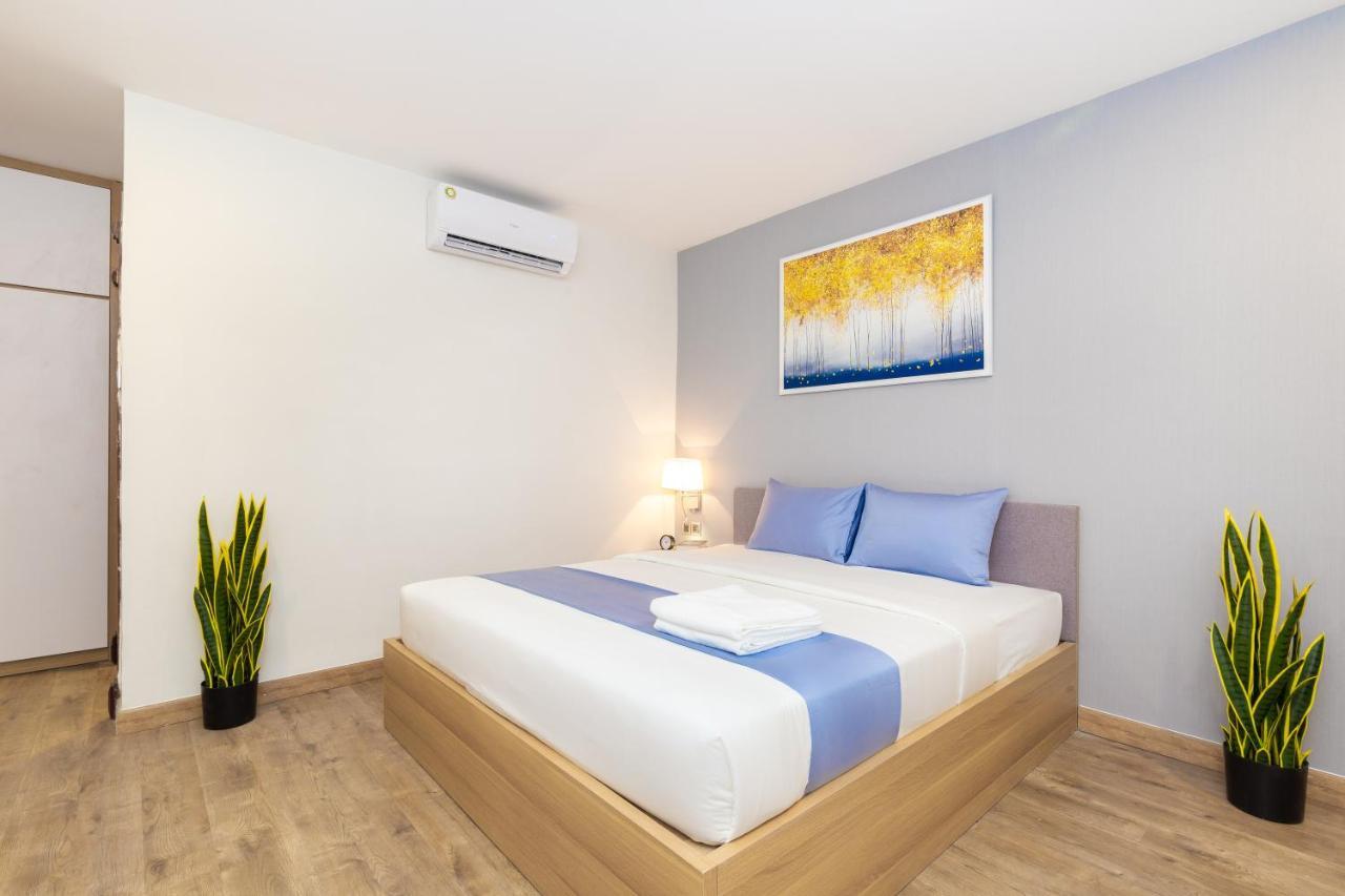 Cozrum Lux 3* Ho Chi Minh City