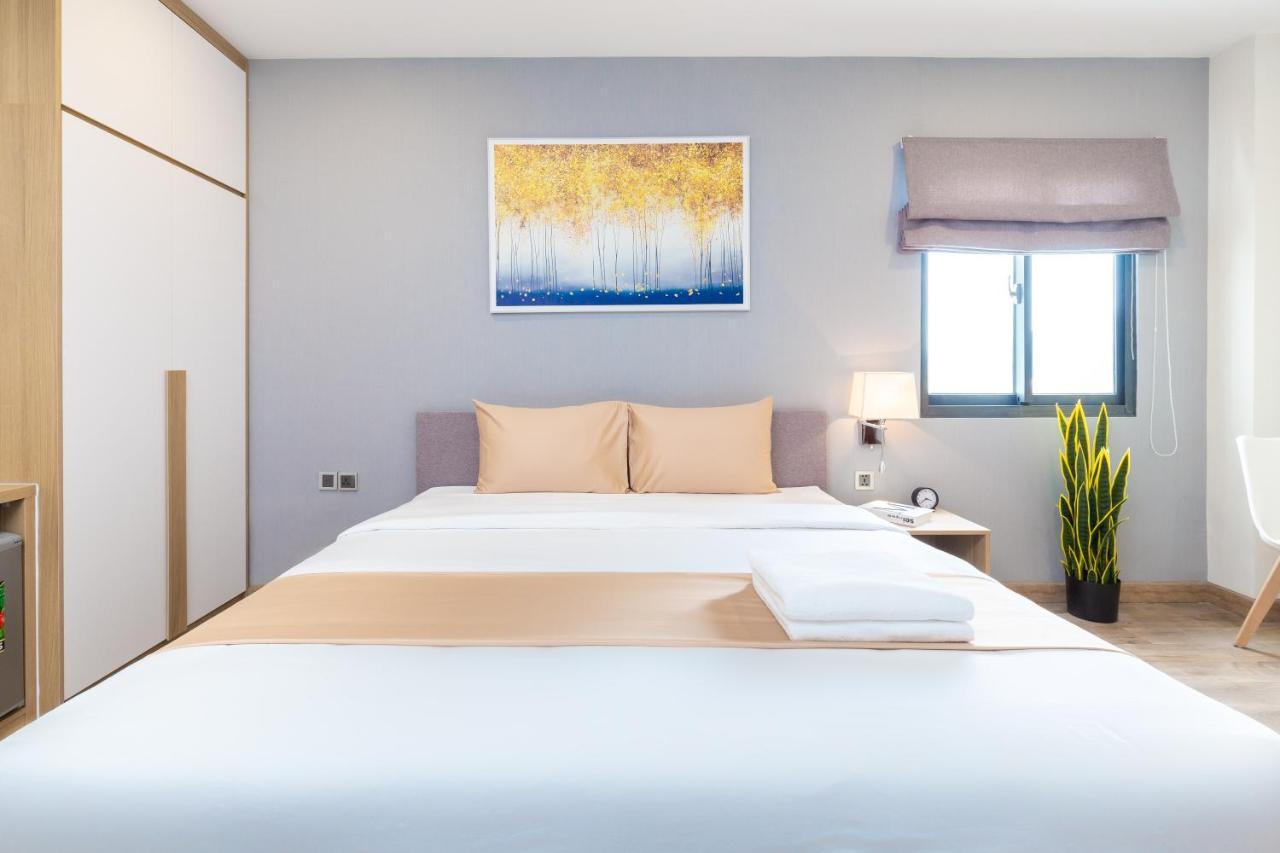 Cozrum Lux 3* Ho Chi Minh City