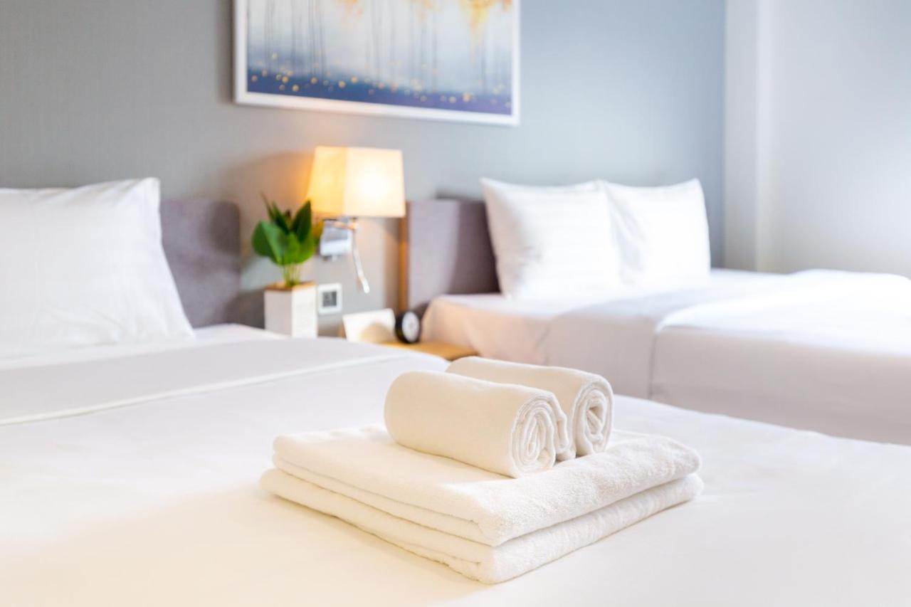 Hotel Cozrum Lux Ho Chi Minh City