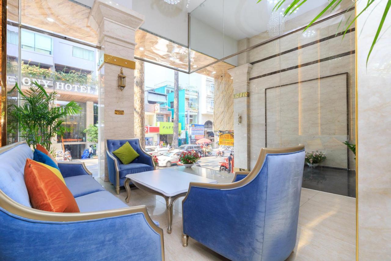 Hotel Cozrum Lux Ho Chi Minh City
