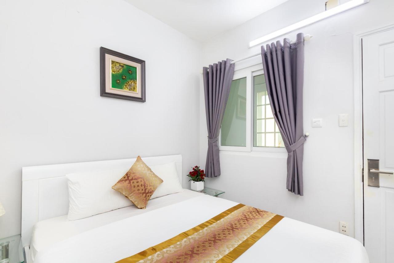Lai Khách sạn 2*