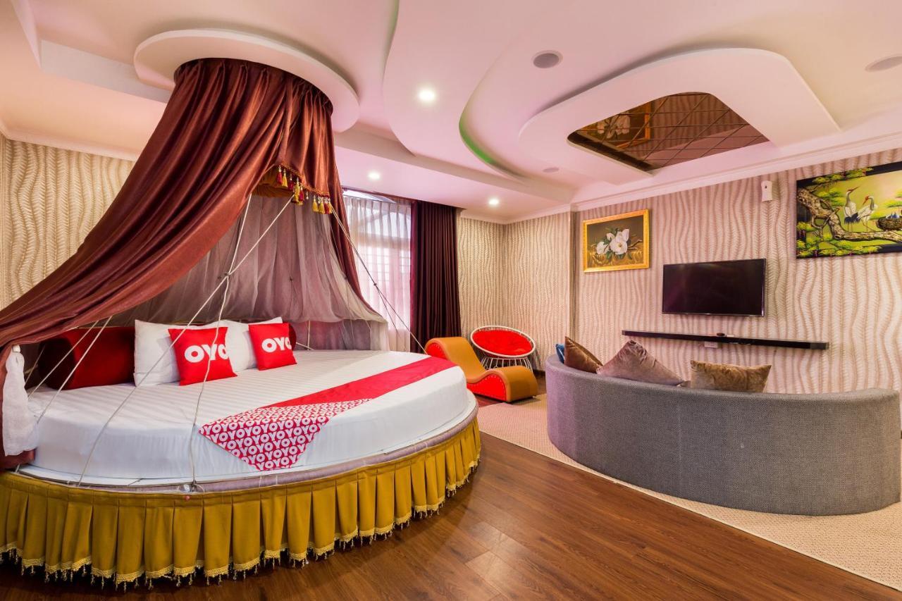 Oyo 1108 Iboss Bandar Ho Chi Minh