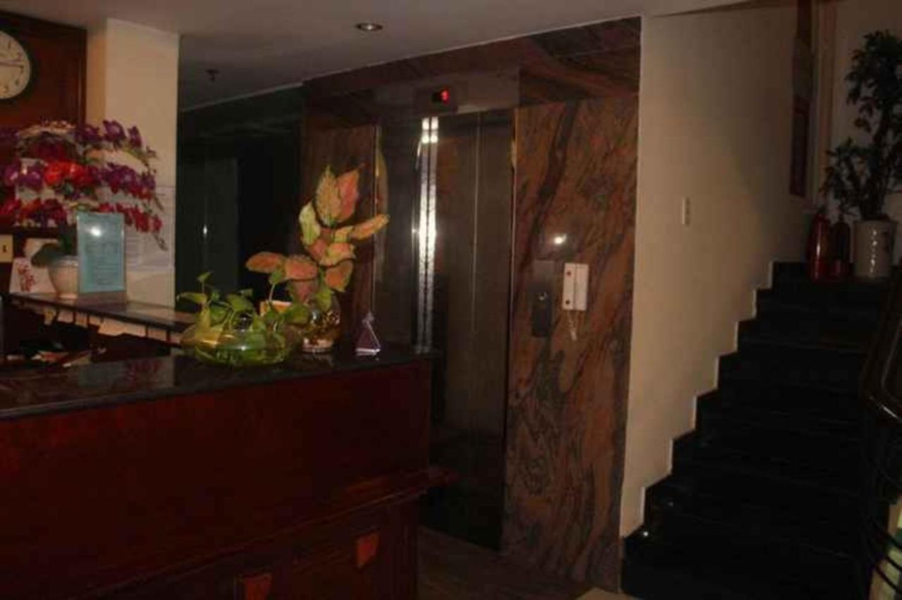 Khach San Sao Mai Xanh 2* Ho Chi Minh City