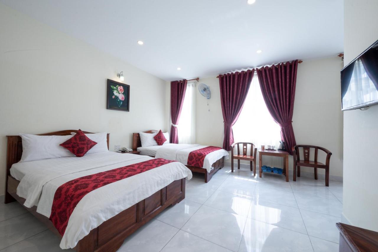 Minh Hoang Hotel 2*