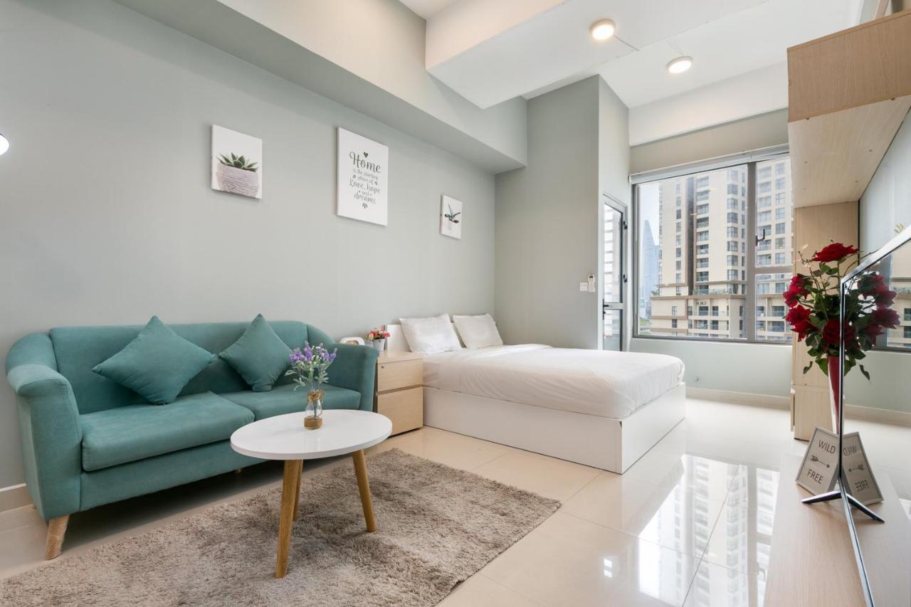 Infinity Pool Signature - Saigon Rivergate Apartment Ho Chi Minh City
