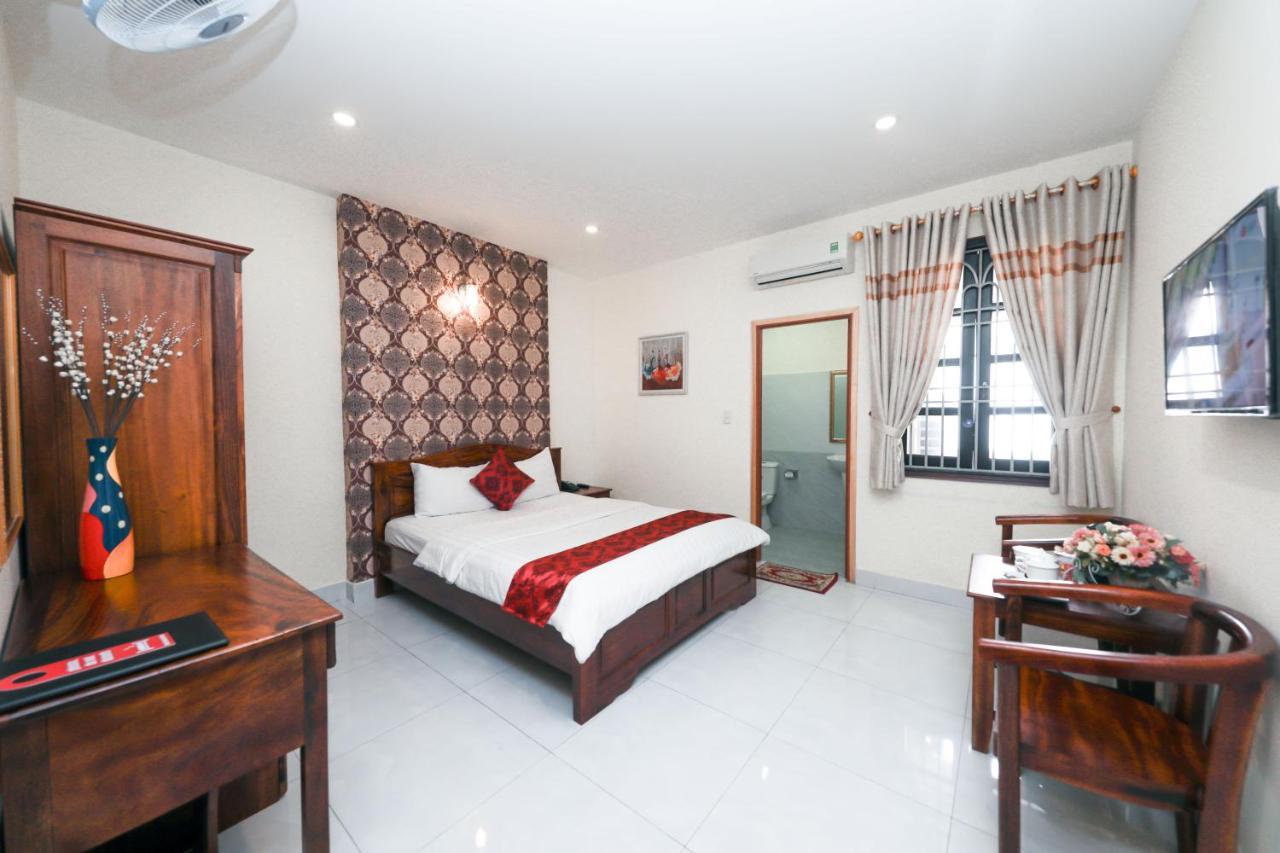 Minh Hoang 2* Ho Chi Minh City