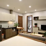 2K Home - Riverpark Apartment