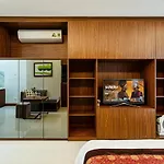 Aviva Saigon Pearl Serviced Apartment