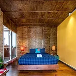 Holo Ben Thanh Saigon - Serviced Homestay