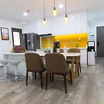 Saigon South Residence - Vina We Stay