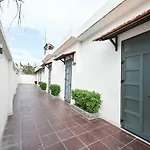 Paradise Hotel