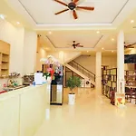 Kiss Hotel Tan Binh