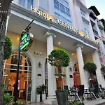 Hanz Central Hotel & Residences