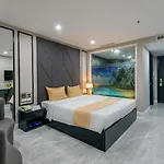 Cozrum Lux - The Arrivals Hotel