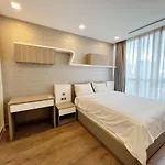 Vinhomes Central Park - Christine Properties