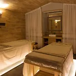 Fusion Suites Saigon