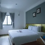 Happy Life Green Hotel