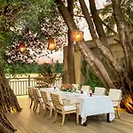 An Lam Retreats Saigon River