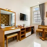 Khach San Thien Cung