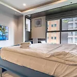 The Rixx Boutique- Opera House- Smarttv65In - Pool