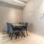 The Rixx Boutique- Opera House- Smarttv65In - Pool