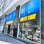 Apartment Sky Center Thap A Gan San Bay Tan Son Nhat